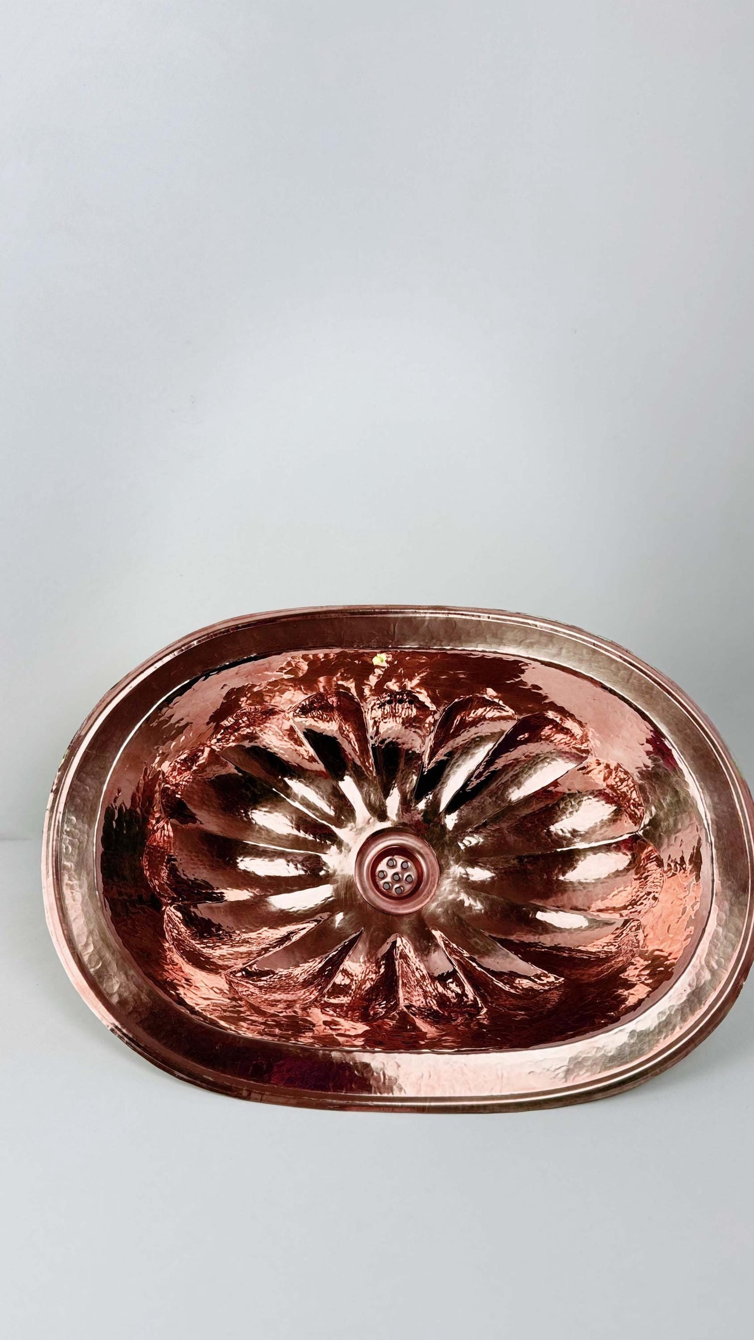 Oval Copper Bathroom Sink , Drop-in Bathroom Sinks