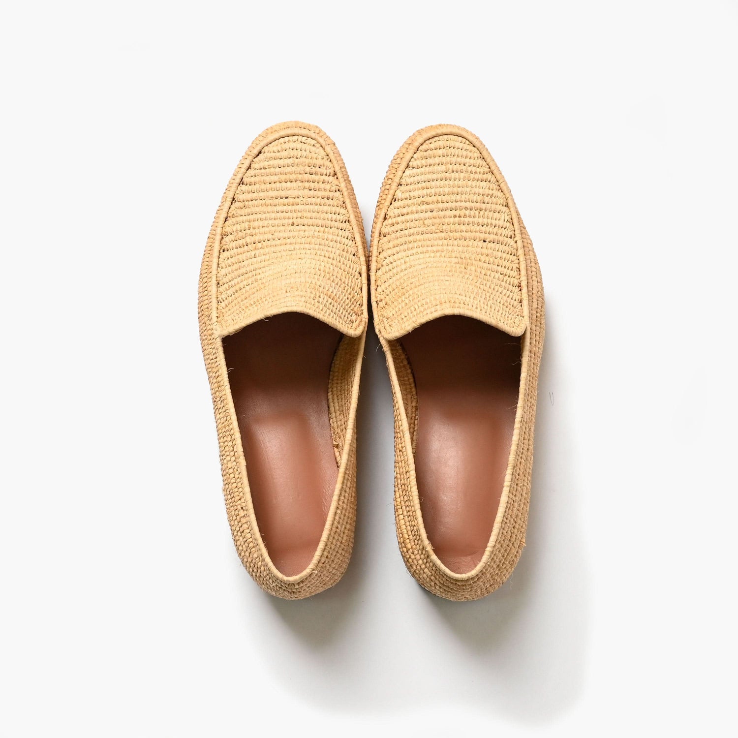 Natural Raffia Loafers – Handmade Minimalist Summer Shoes