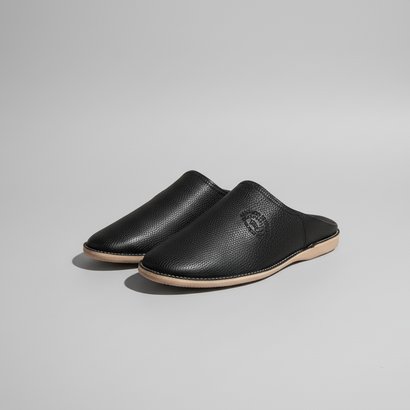 Premium Pebbled Leather Moroccan Babouche – Modern Minimalist House Slippers