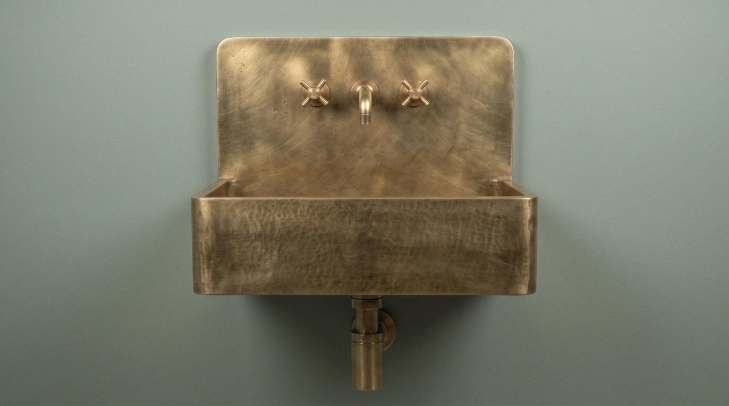 Antique Brass Wall Mounted Floating Sink, Smooth Rectangular Washbasin, Vintage Bathroom Vanity Basin, Rustic Sink