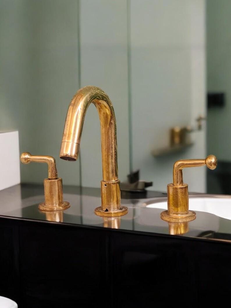 Antique Unlacquered Brass 3-Hole Bathroom Faucet - Deck Mounted