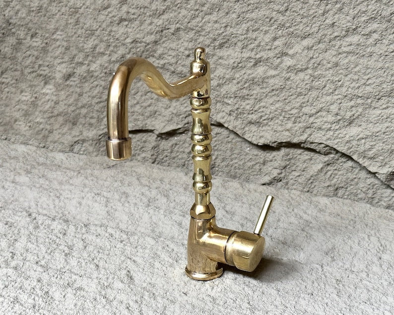 Unlacquered Single Handle Deck Mount Faucet