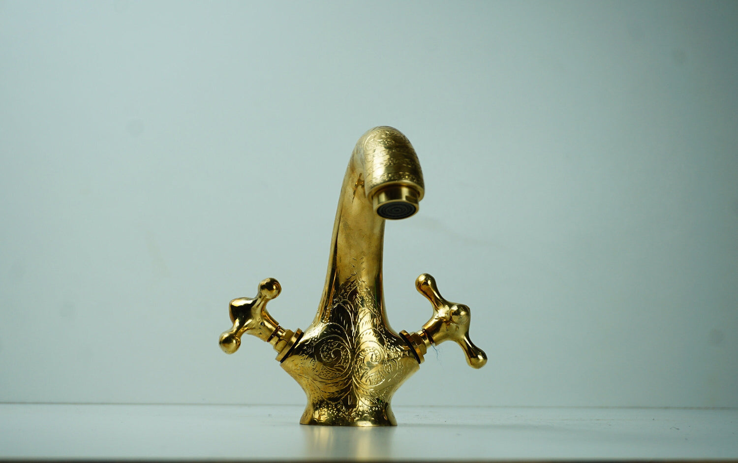 Solid Brass Faucet Bathroom Sink, Engraved Single Hole Brass Vanity Faucet
