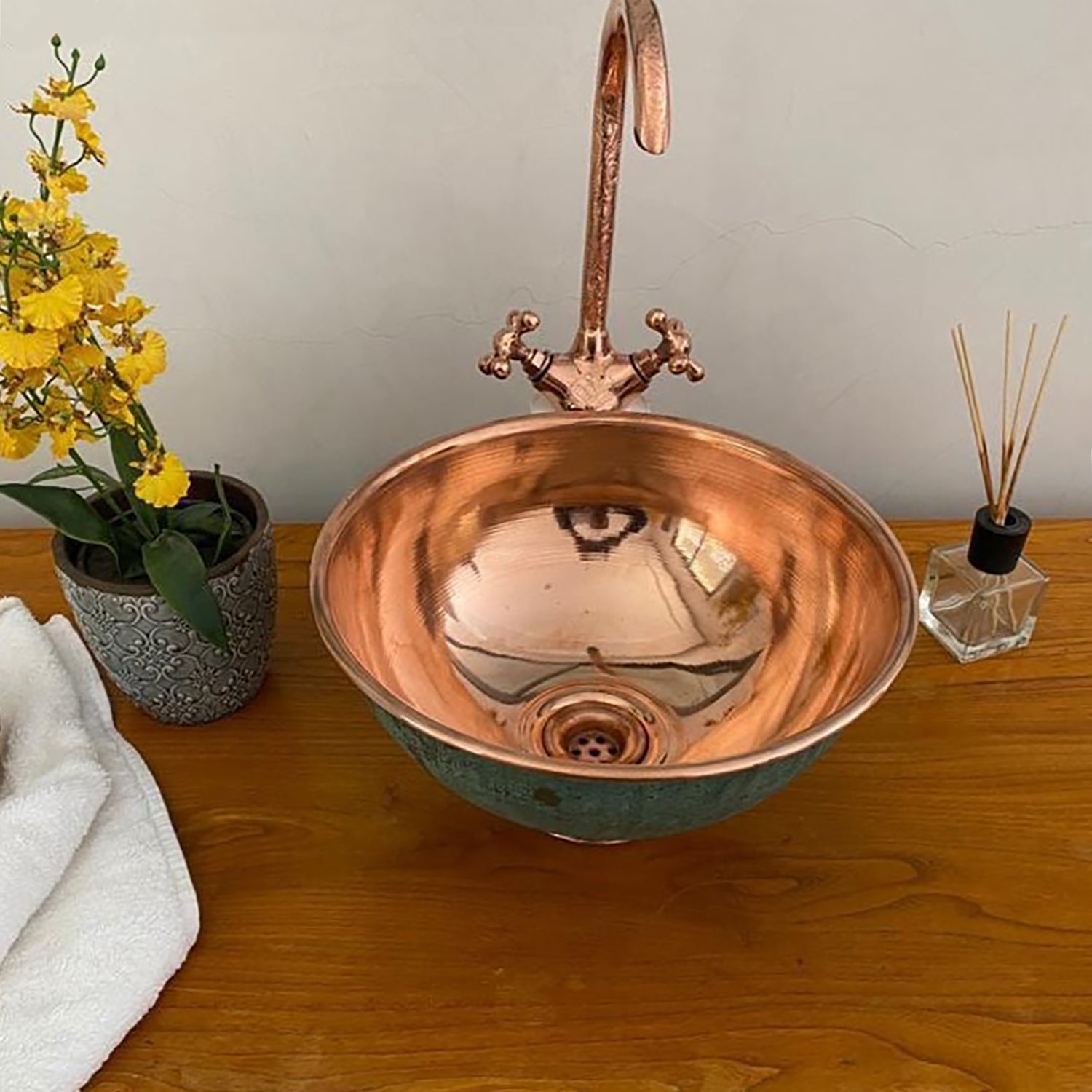 Wash Basin Bathroom Sink, Green Patina Round Copper Vessel Sink