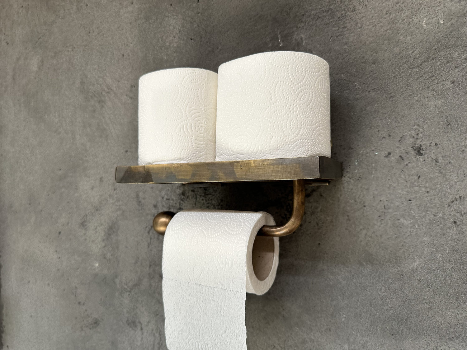 Wall Mounted Toilet Roll Holder, Oiled rubbed bronze Toilet Paper Tissue Holder with Mobile Phone Storage