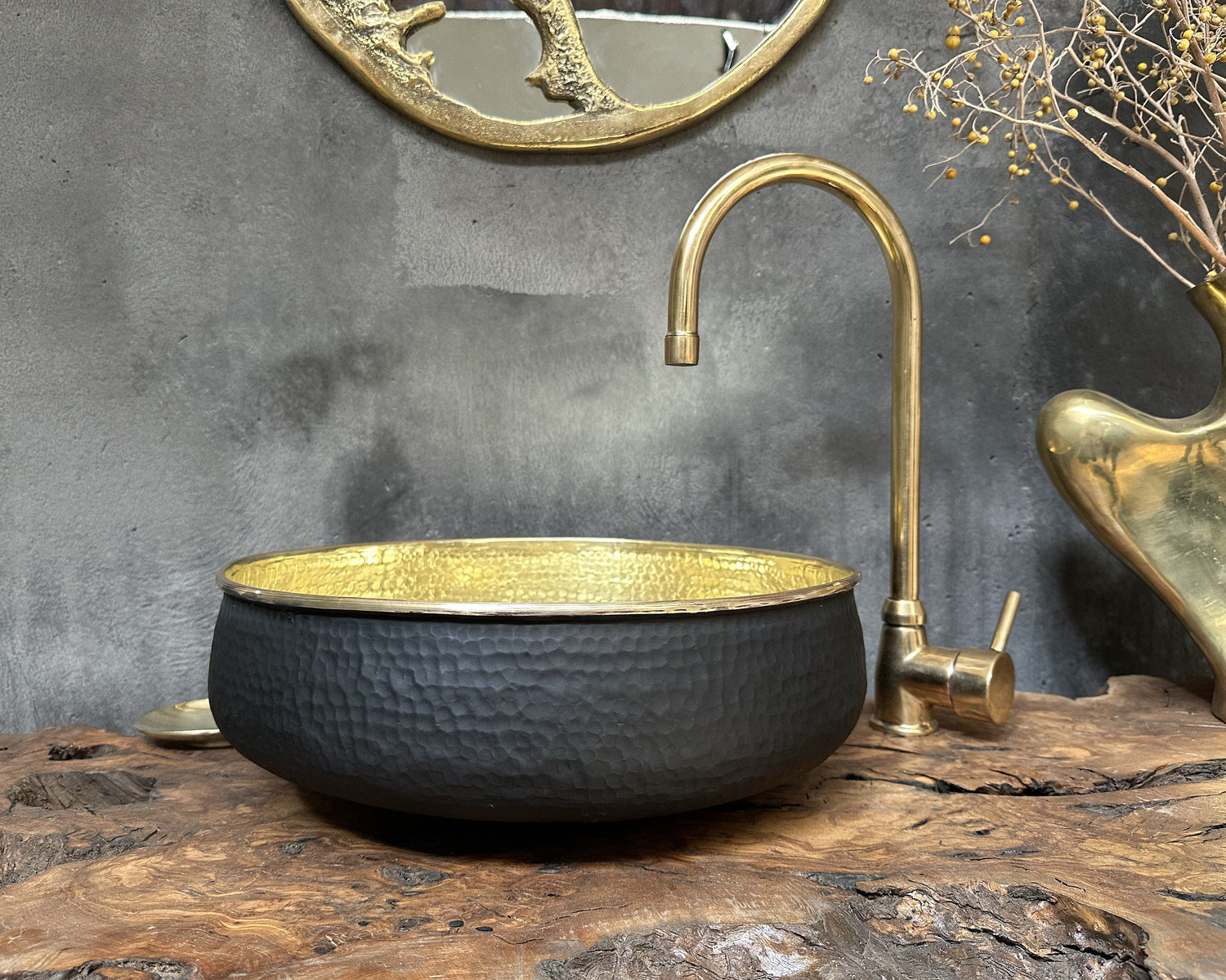 Black Brass Bathroom Sink – Round Vessel Vanity Bowl