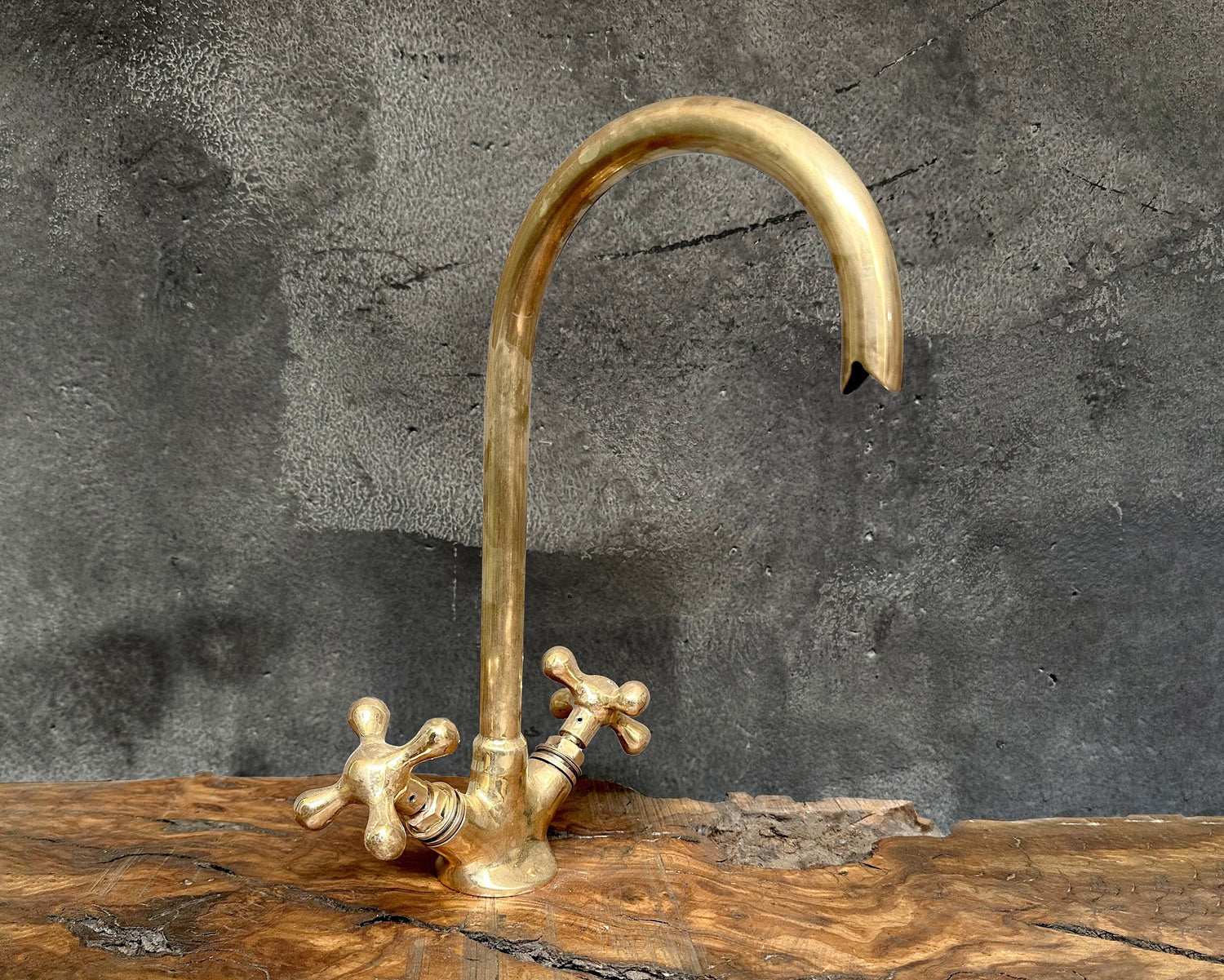 Unlacquered Brass Goose-neck Bathroom Faucet