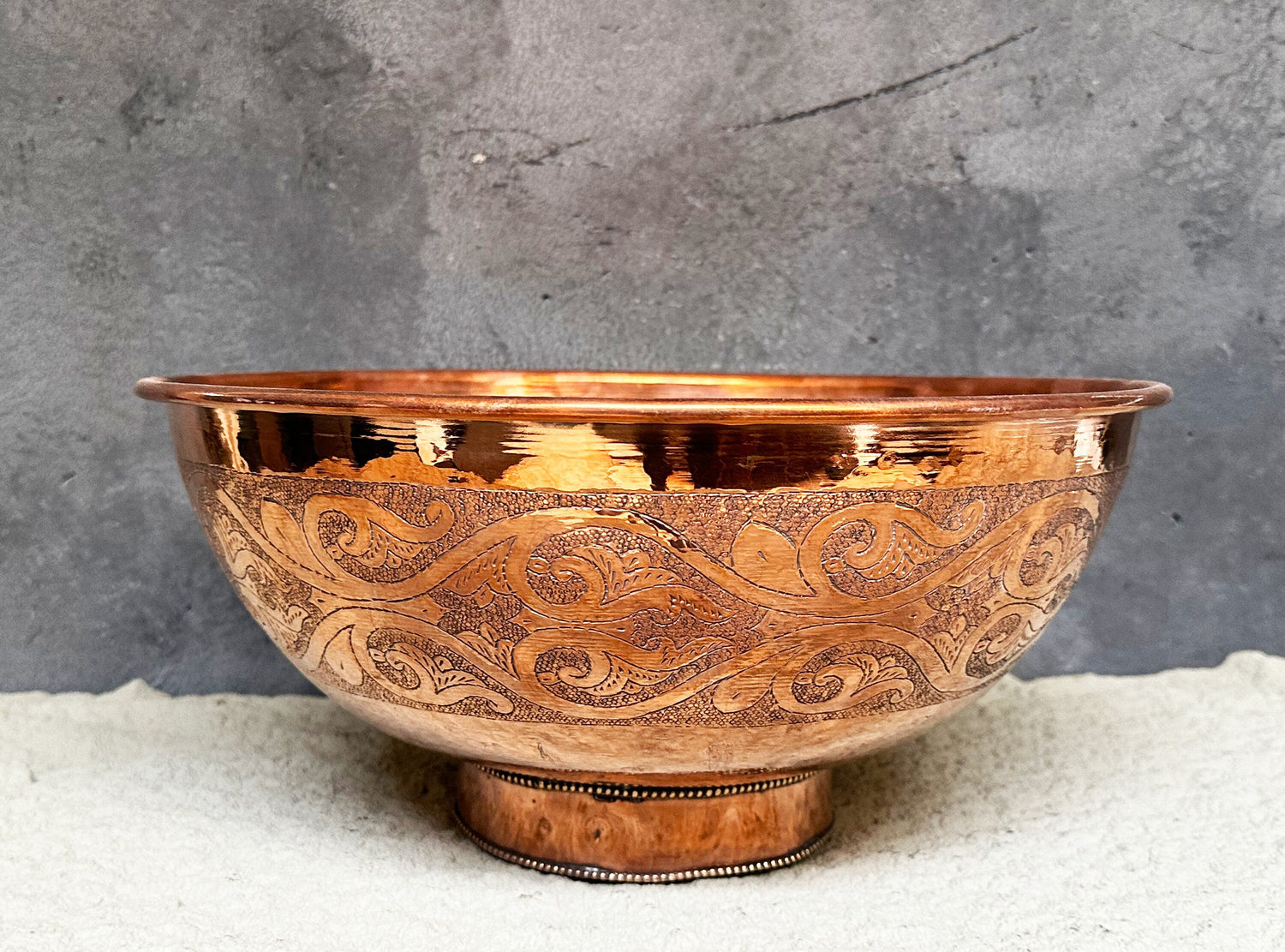 Engraved Copper Basin – Round Hammered Vessel Sink