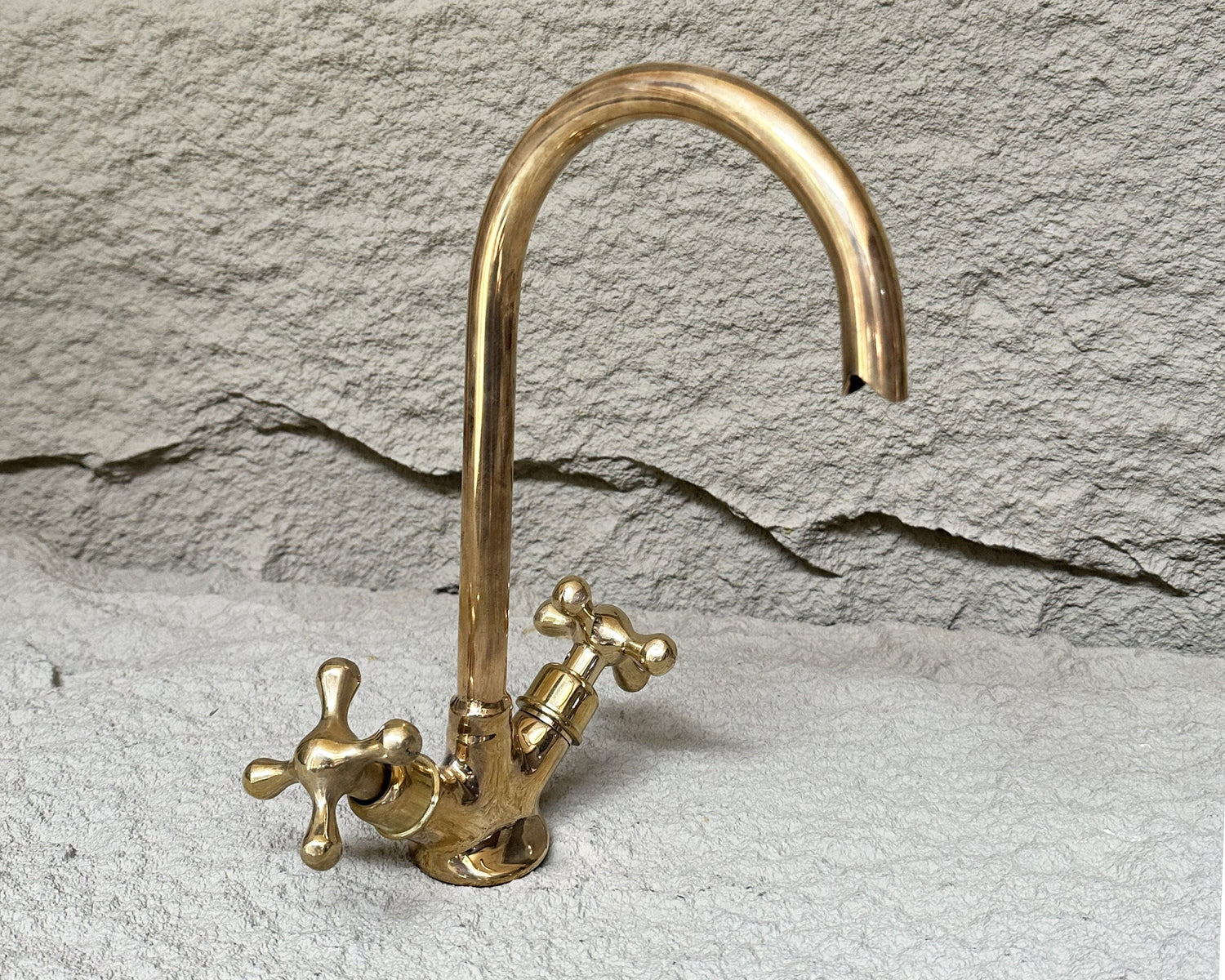 Unlacquered Brass Faucet – Gooseneck Bathroom Tap