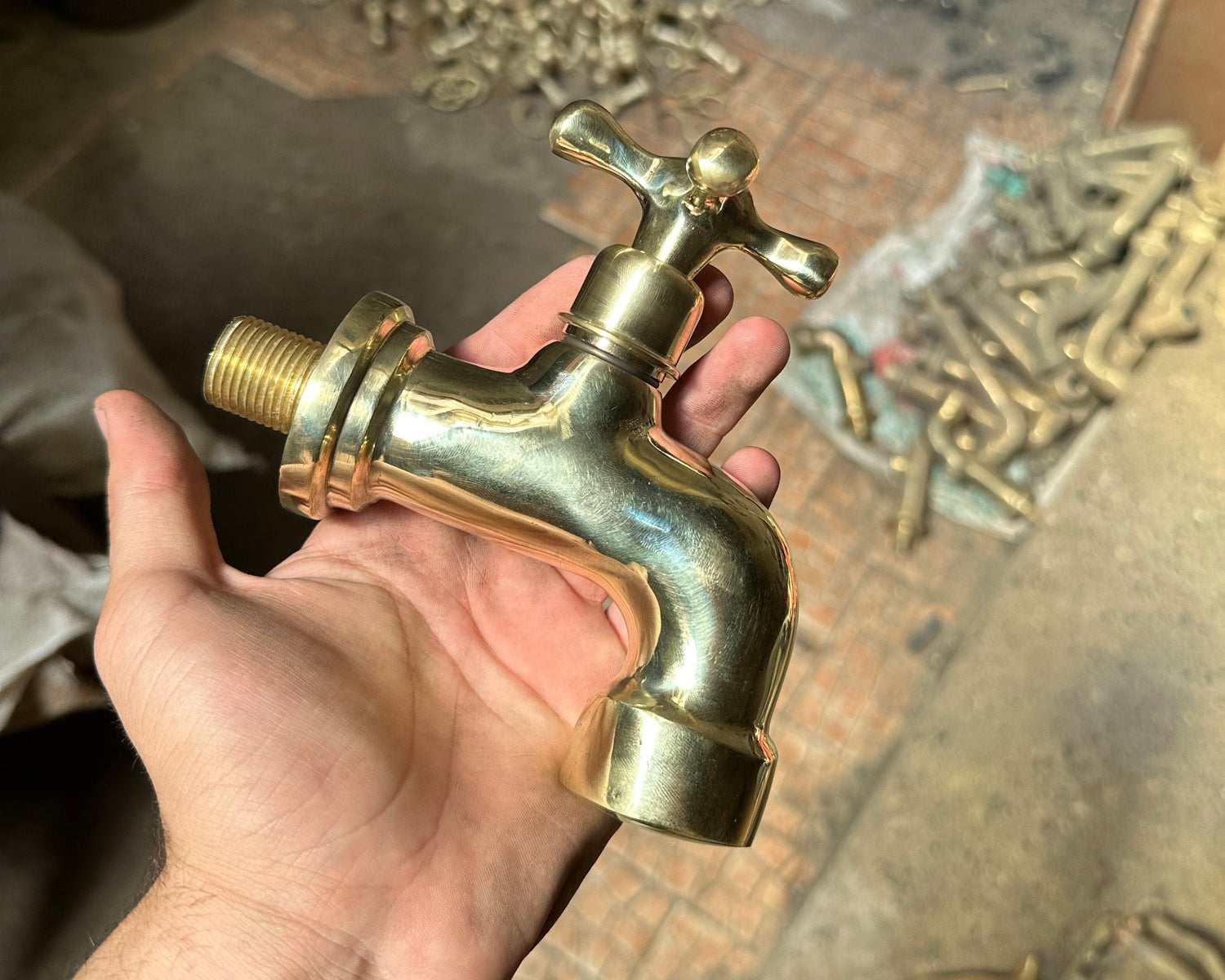 Solid Brass Garden Faucet – Outdoor Cold Water Tap