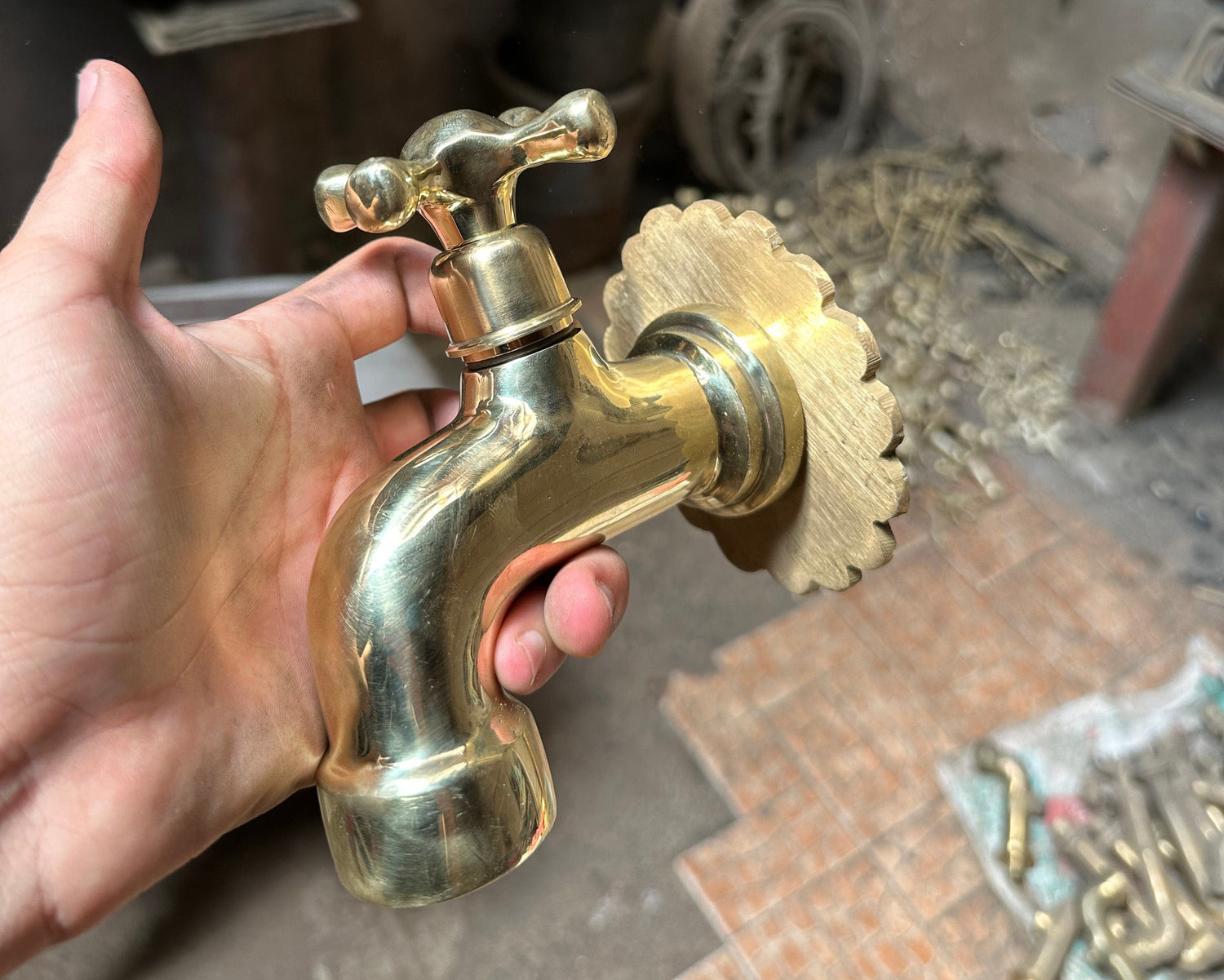 Solid Brass Garden Faucet – Outdoor Cold Water Tap