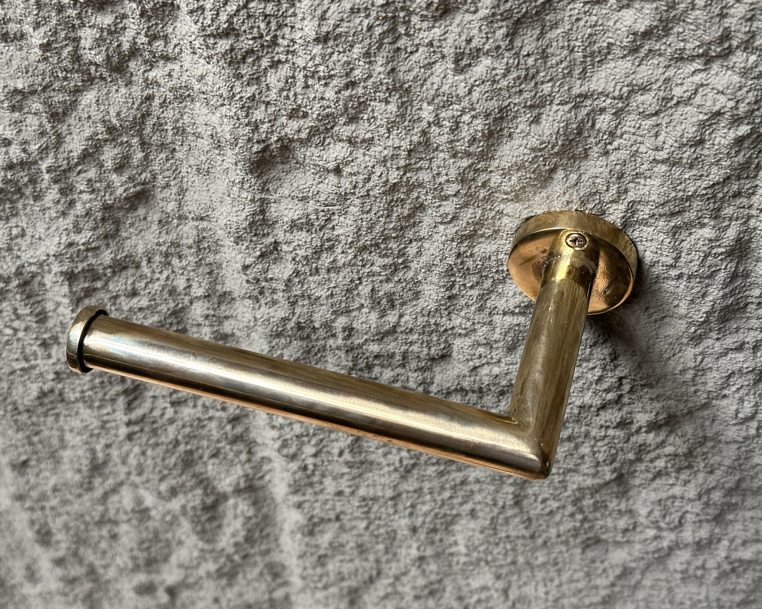 Solid Brass Toilet Roll Holder, Handcrafted Tissue Holder for Bathroom, Wall Mount Toilet Paper Holder