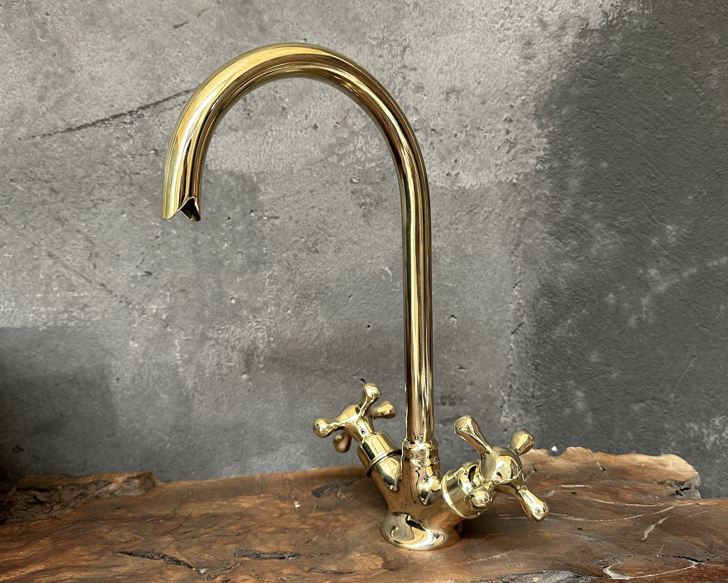 Blue and Barss Bathroom Sink with Brass Faucet , Blue Vessel Sink bathroom