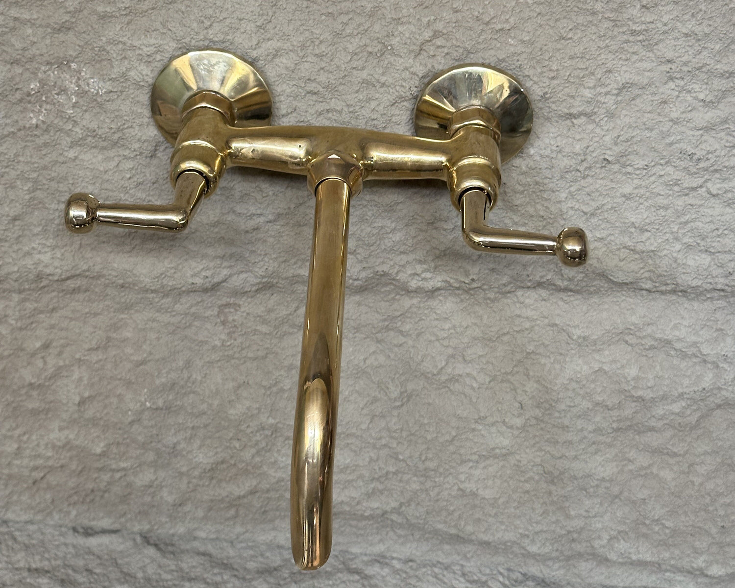 Unlacquered Brass Tub Filler Faucet , Solid Brass Wall Mount Bathroom Faucet With Lever Handles