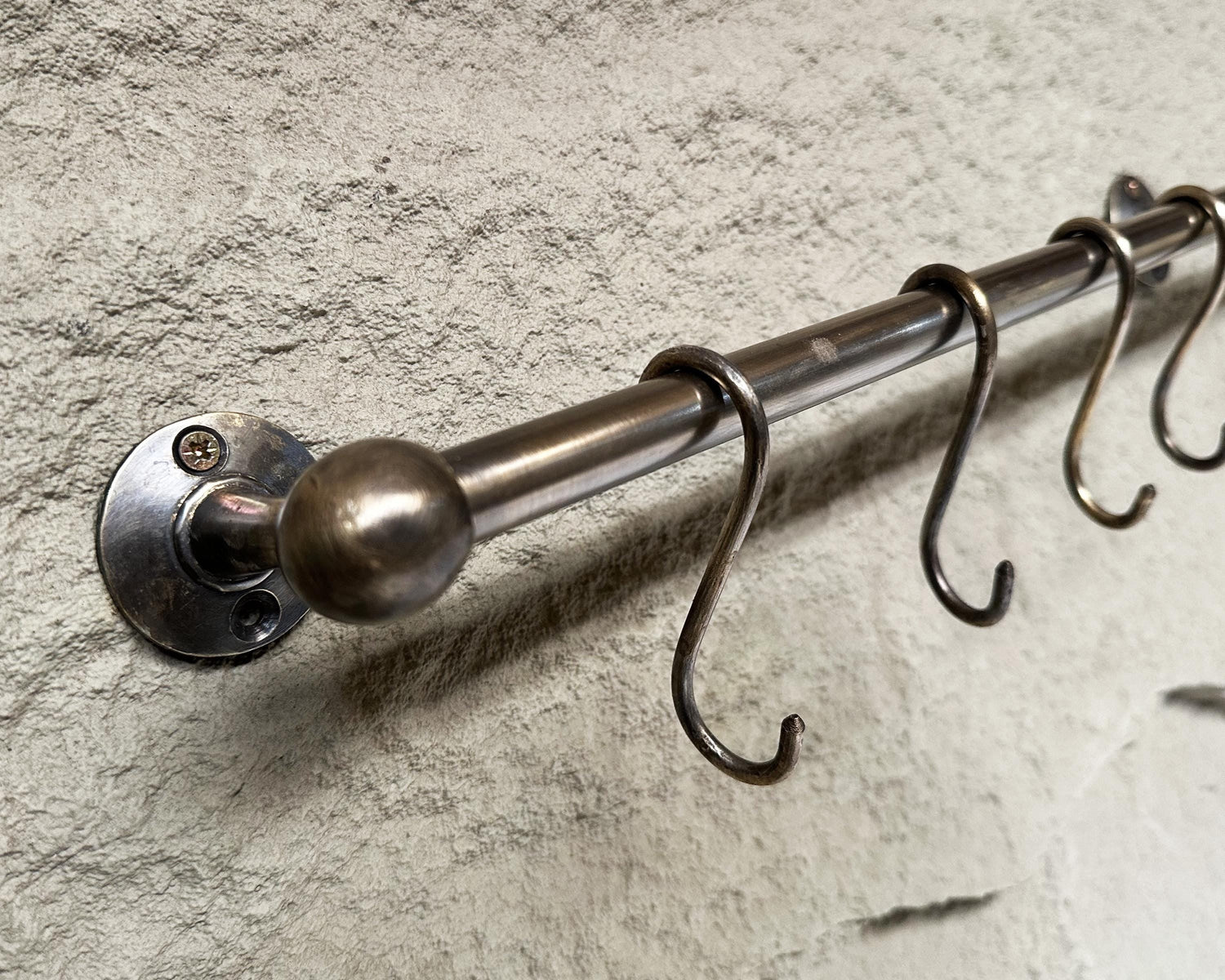 Bronze Pot Rack with Hooks – Wall Mounted Kitchen Rail