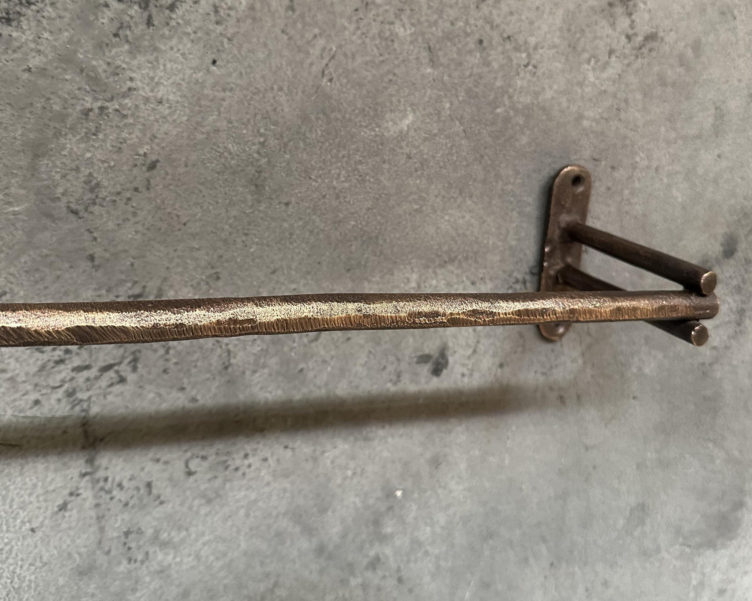 Bronze Towel Bar, Wall Mounted Bathroom Rack