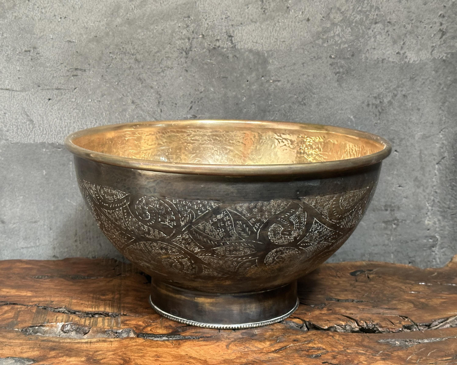 Vintage Brass Vessel Sink – Patina Bathroom Washbasin