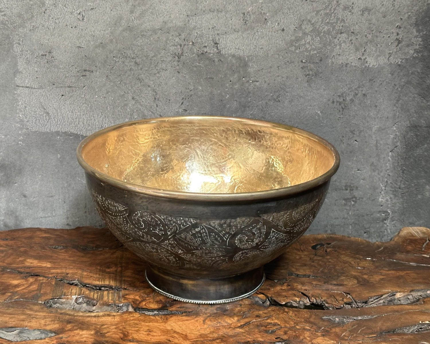 Vintage Brass Vessel Sink – Patina Bathroom Washbasin