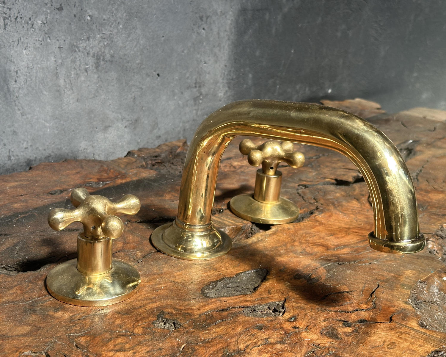 Widespread Brass Sink Faucet – 3-Hole Deck Mount Tap