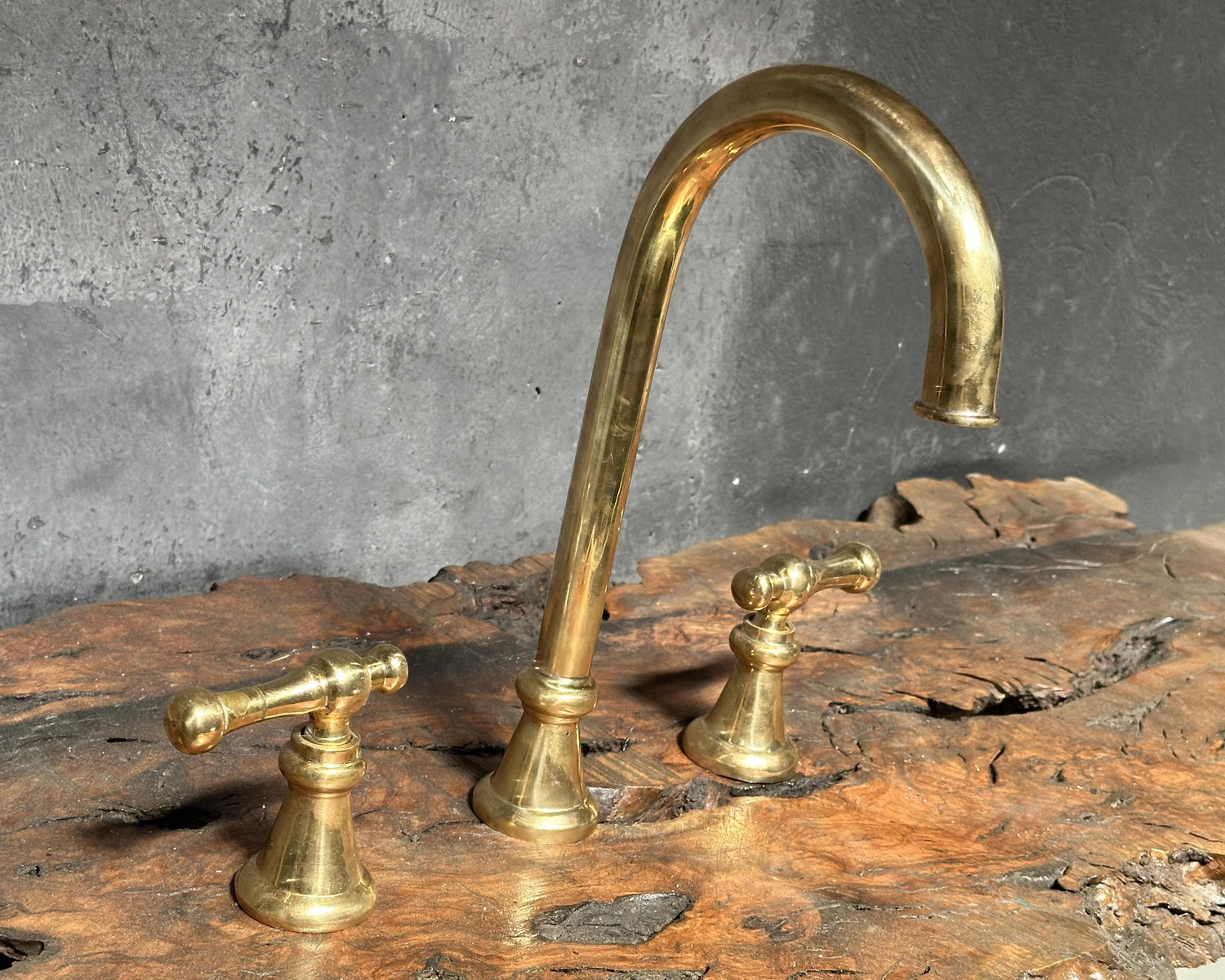 Victorian Unlacquered Brass Bathroom Faucet – 3-Hole Design