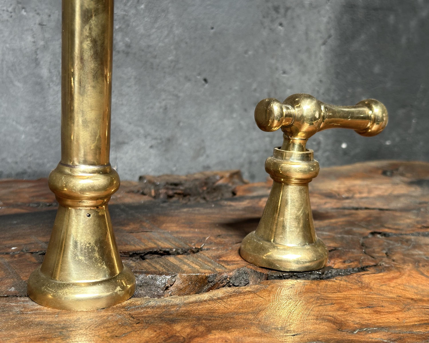 Victorian Unlacquered Brass Bathroom Faucet – 3-Hole Design