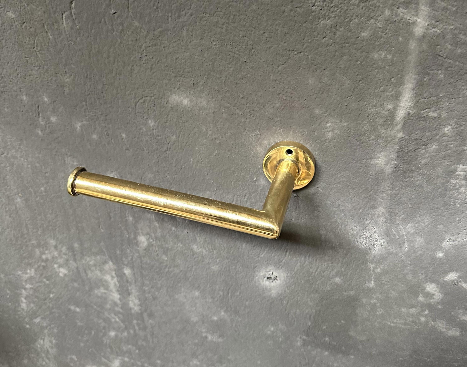Solid Brass Toilet Paper Holder, Unlacquered Brass Toilet Roll Holder, Handcrafted Tissue Holder for Bathroom