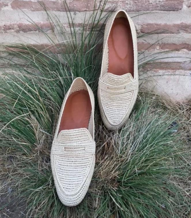 Minimal Beige Raffia Loafers – Handwoven Natural Slip-On