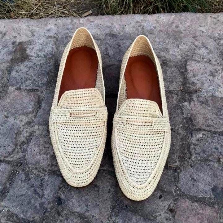Minimal Beige Raffia Loafers – Handwoven Natural Slip-On