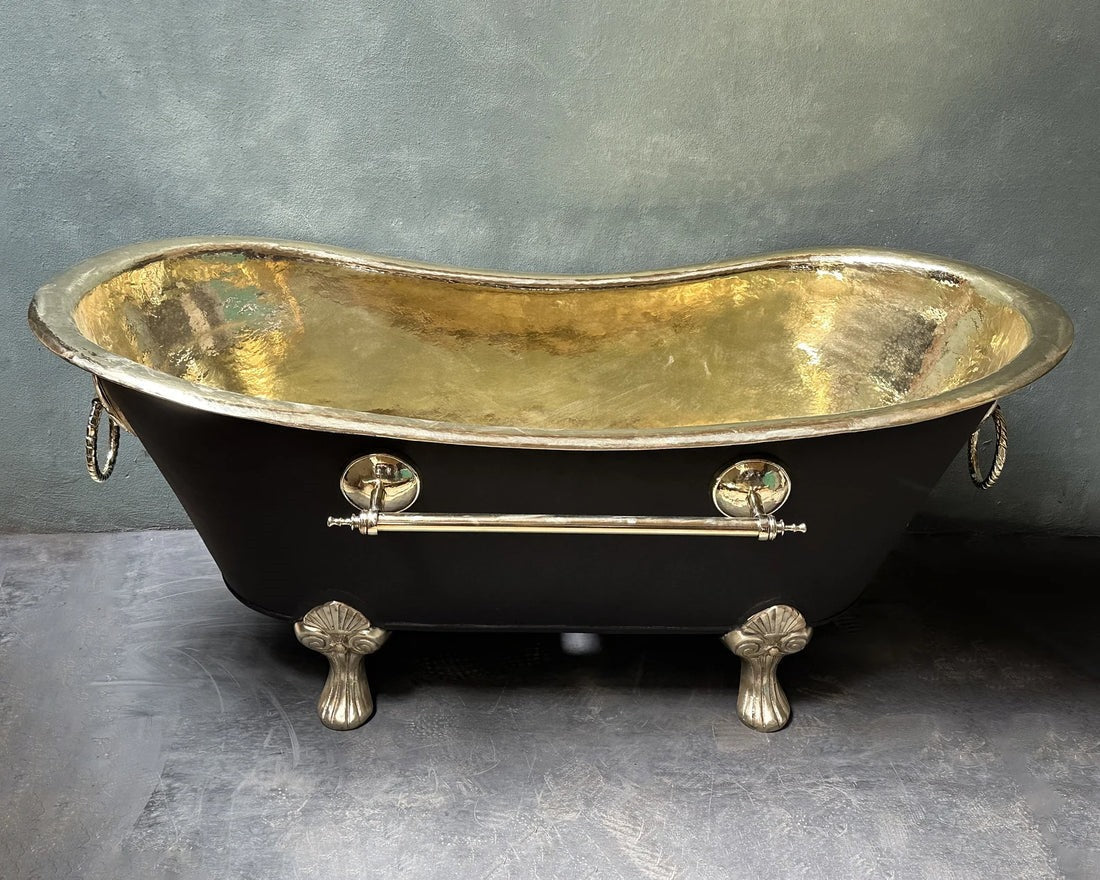 Solid Brass Black Clawfoot Bathtub for Luxurious Bathrooms