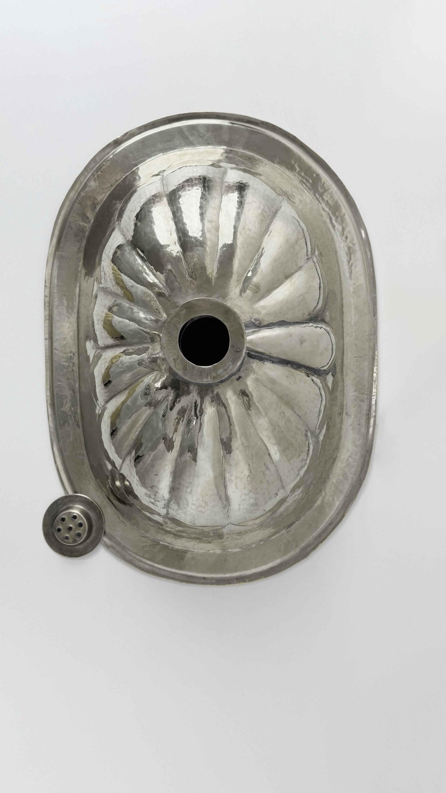 Oval Silver Bathroom Sink , Drop-in Bathroom Sinks