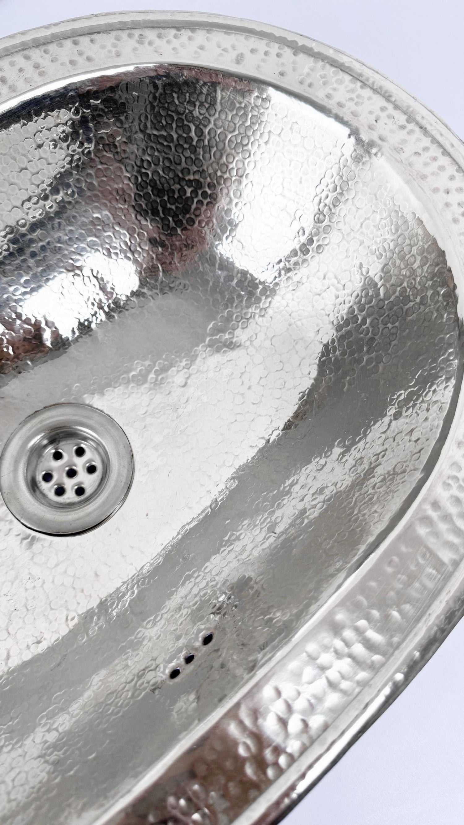 Silver Hammered Brass Bathroom Sink , Drop-in Bathroom Sinks