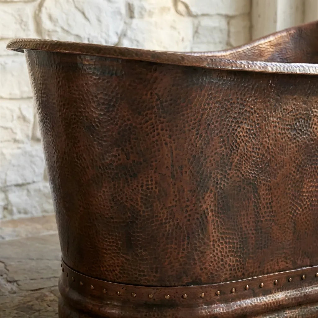 Vintage Hammered Copper Freestanding Bathtub – Rustic Farmhouse Soaking Tub