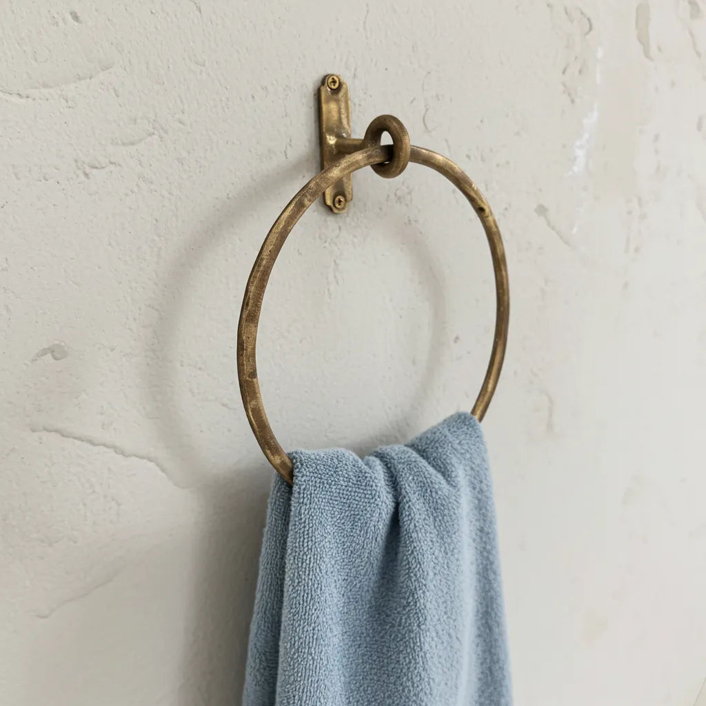 Vintage Brass Towel Ring – Handmade Round Wall Mounted Bathroom Holder