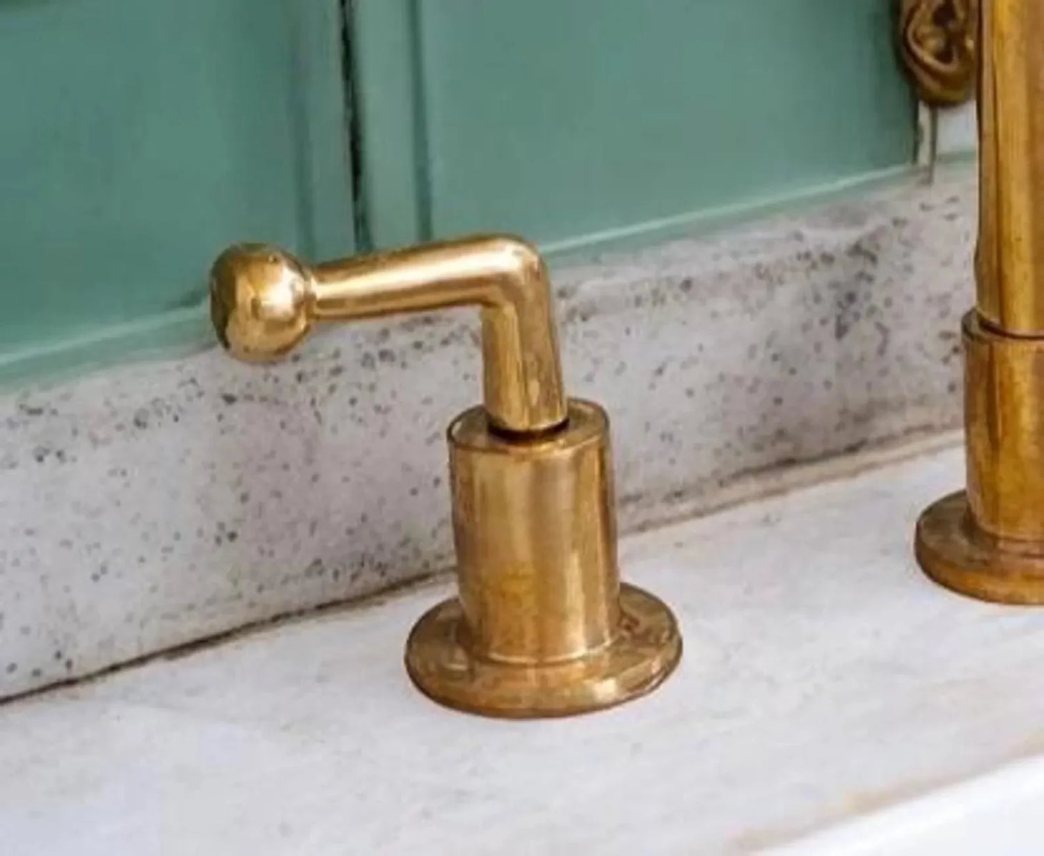 Antique Unlacquered Brass 3-Hole Bathroom Faucet - Deck Mounted