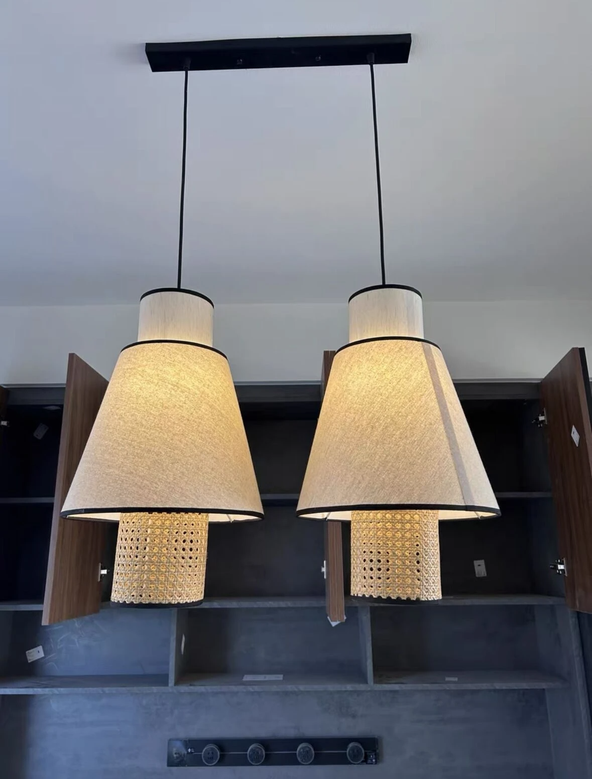 Singapour Cylinder Tiered Rattan Pendant Light