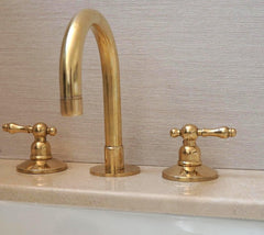 Brass 3-Piece Deck-Mount Faucet - Brasska