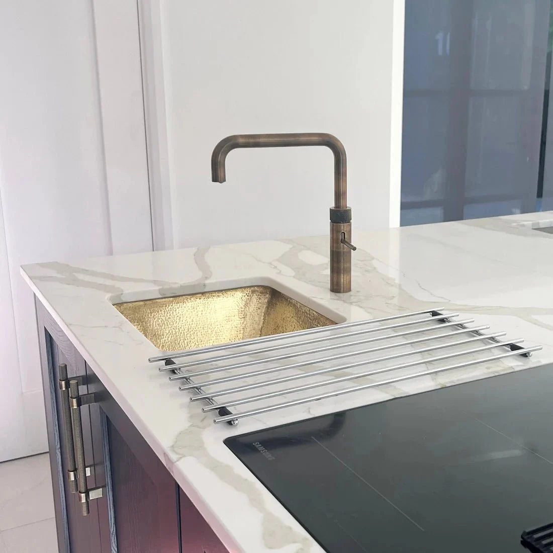 Elegant Dubai Brass Kitchen Sink with Vintage Charm