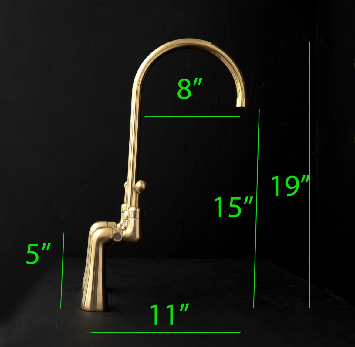 Heritage Brass Kitchen Faucet with Vintage Design