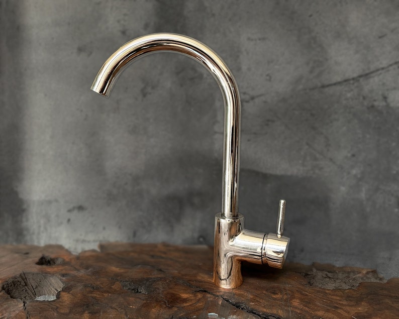 Chrome Bathroom Sink Faucet - Single Handle Mixer Faucet for Bathroom and Wet Bar
