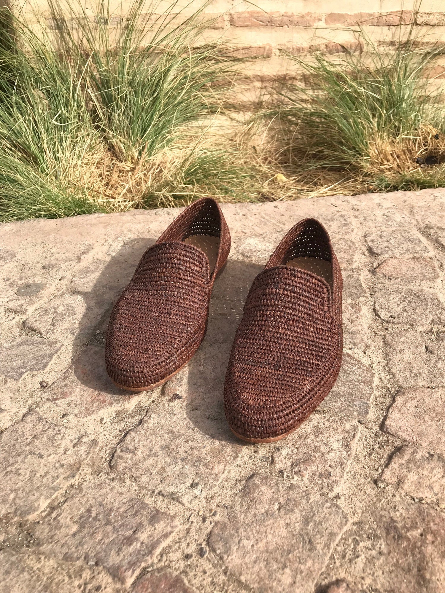 Handwoven Raffia Loafers – Minimalist Moroccan Slip-On Shoes