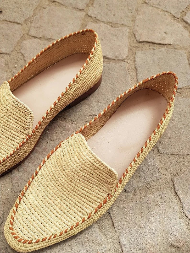 Natural Raffia Loafers – Minimal Handwoven Slip-On