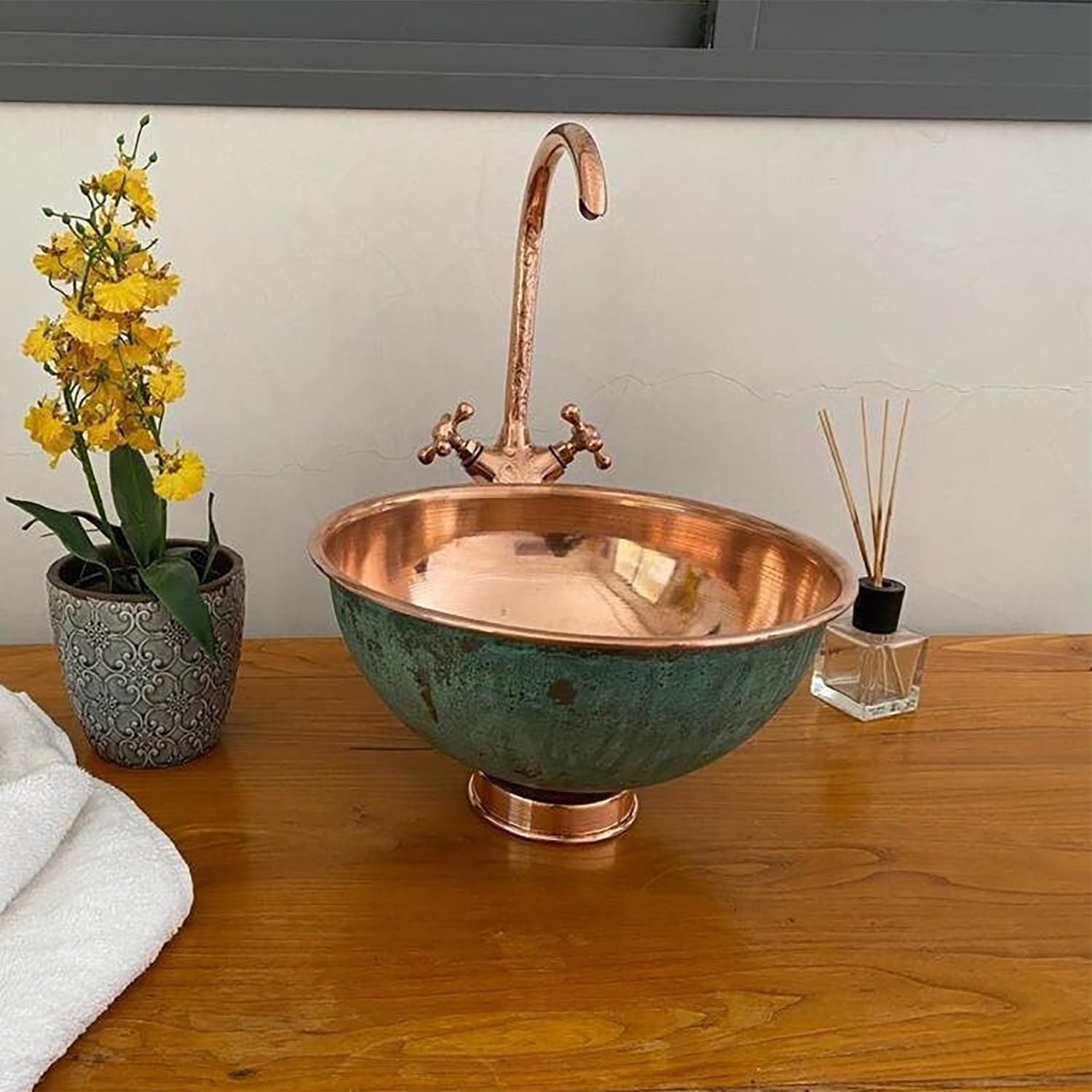 Wash Basin Bathroom Sink, Green Patina Round Copper Vessel Sink