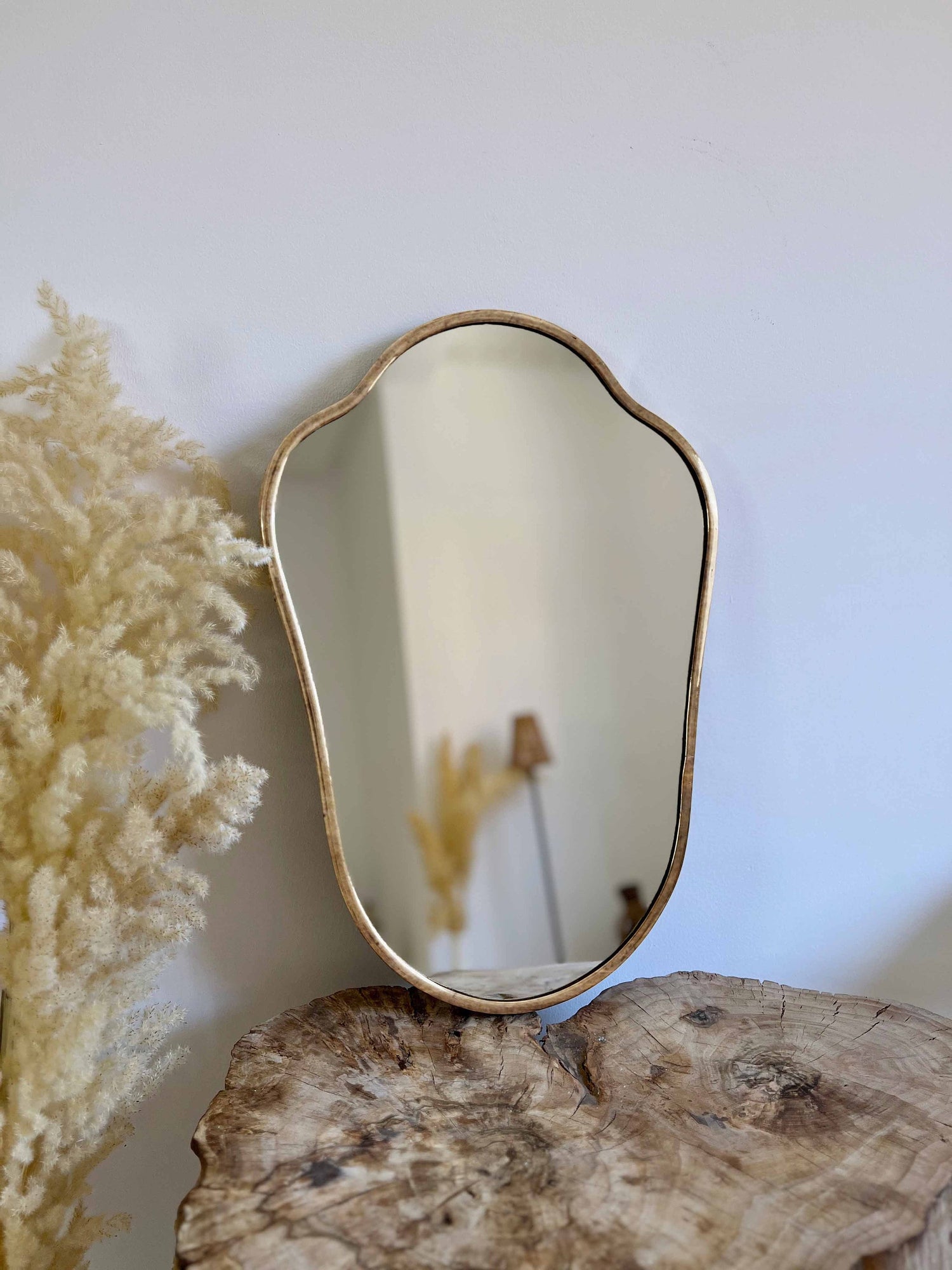 Varaudu Antique Brass Mirror Italian Shield Form Brass Wall Mirror 369099906 - Antique Brass Bathroom Mirror, Vanity Wall Decor