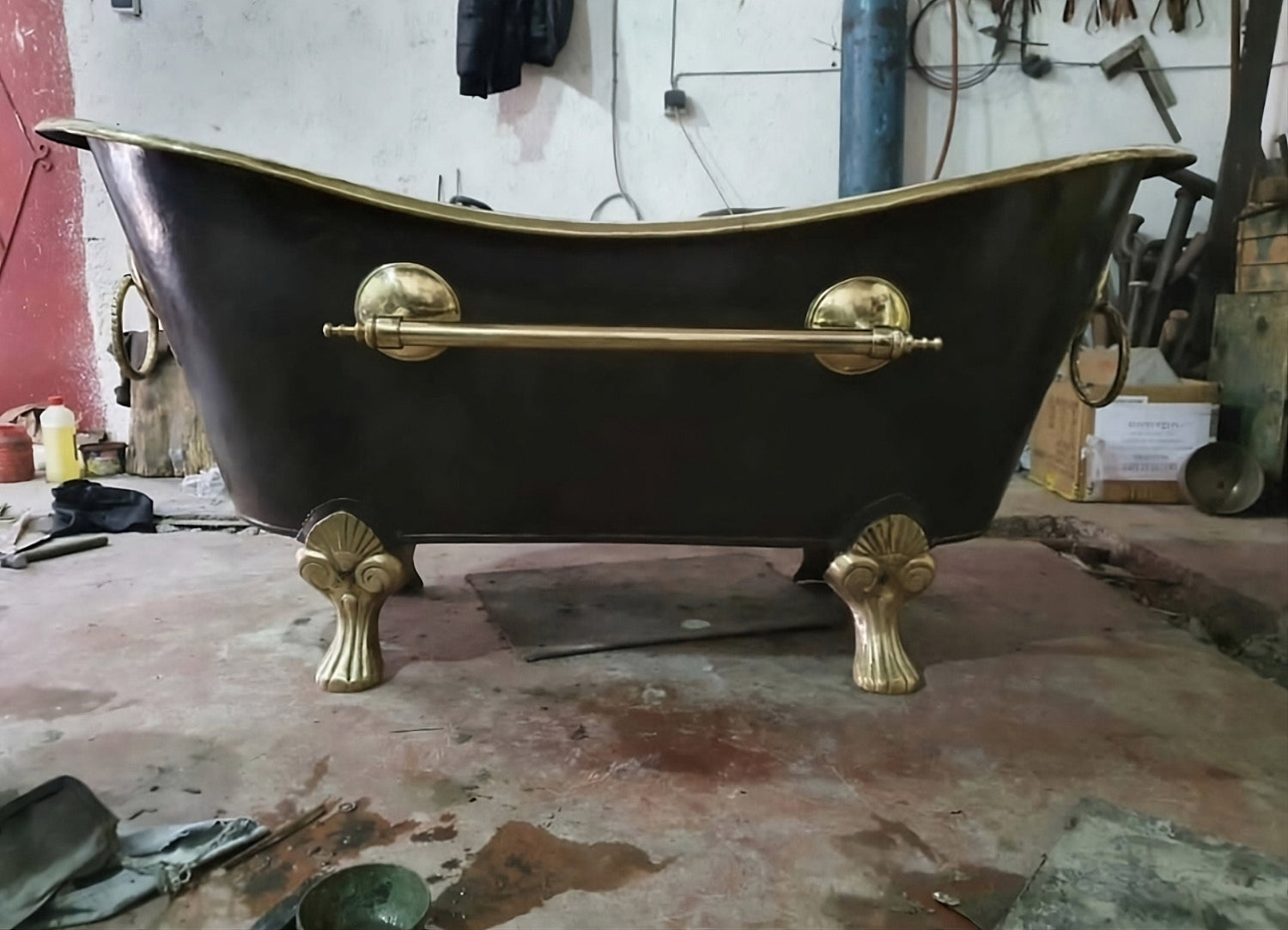 Brass Bathtub Black Exterior, Brass Bathtub Clawfoot