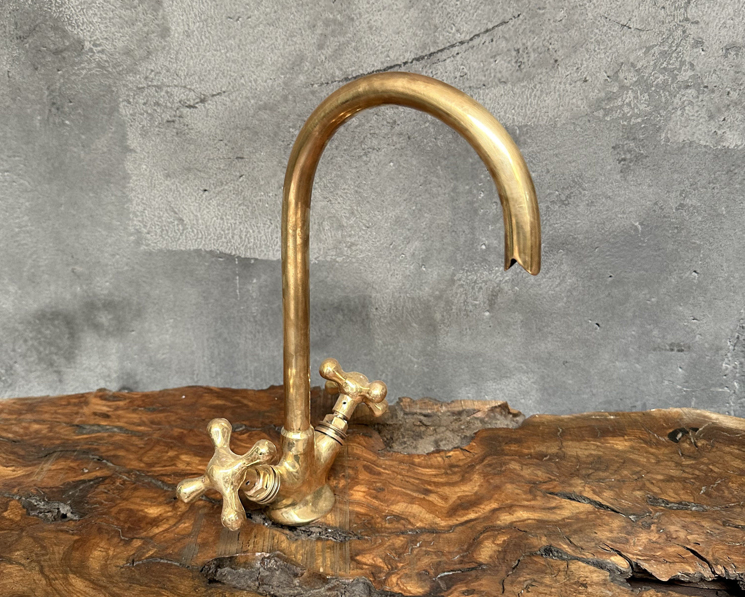 Unlacquered Brass Goose-neck Bathroom Faucet