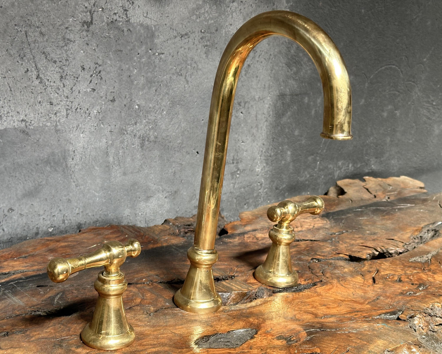 Victorian Unlacquered Brass Bathroom Faucet – 3-Hole Design