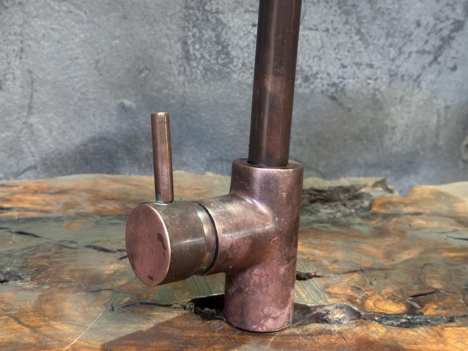 Rustic Copper Faucet – Farmhouse Vintage Bar Tap