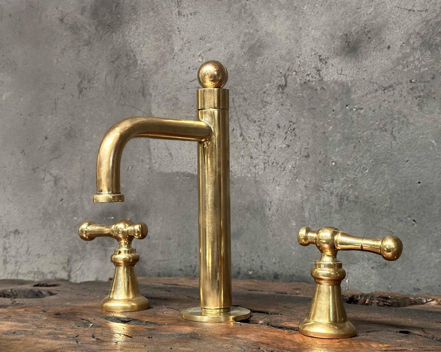 Victorian Brass Bathroom Faucet – Widespread Deck Mount
