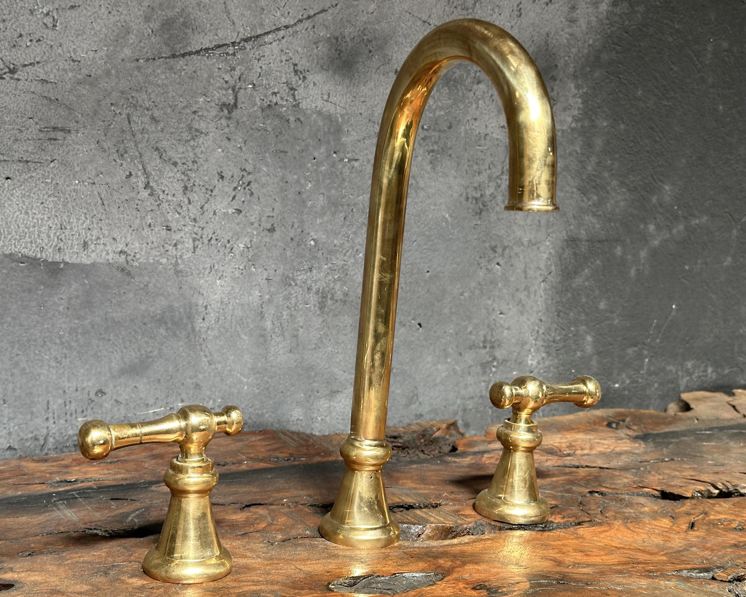 Victorian Unlacquered Brass Bathroom Faucet – 3-Hole Design
