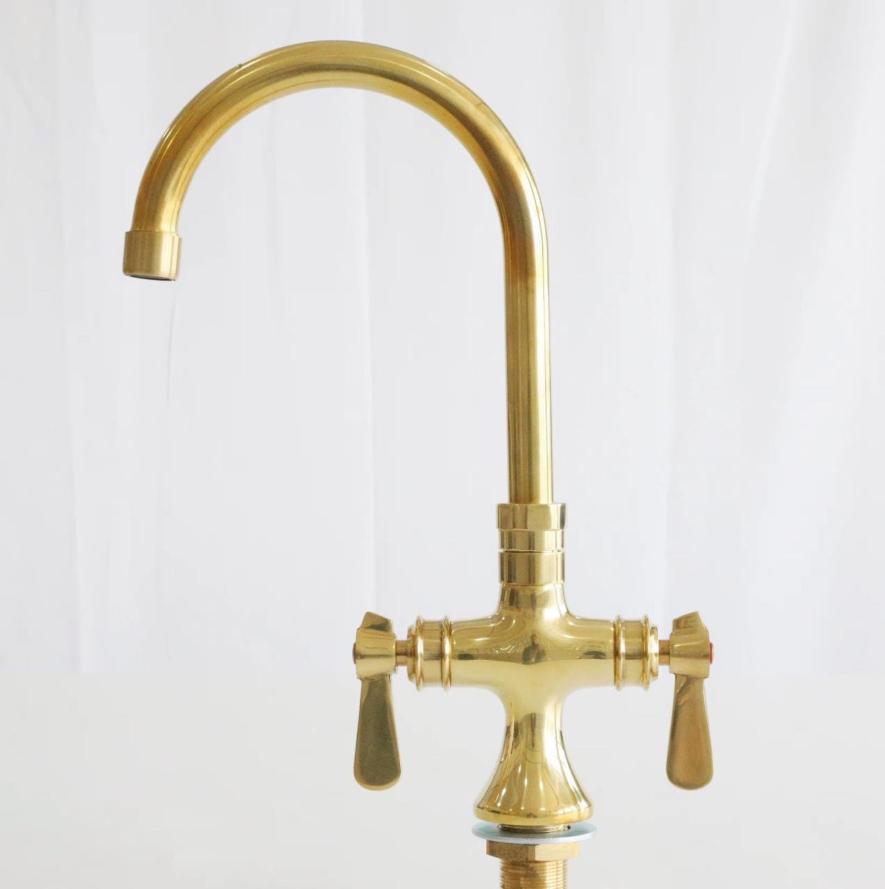 Luxury Vintage Double-Handle Brass Kitchen Faucet for Elegant Homes